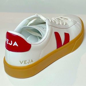 Veja | Campo | Gum Sole White leather low sneakers | Marsala | Men EU 43/US 10